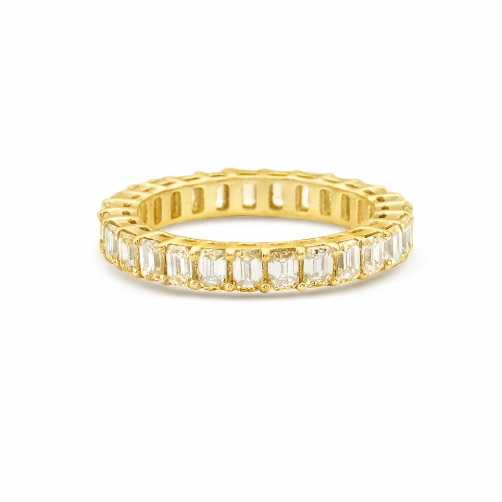 Emerald Cut Diamond Eternity Band (3.60 ct.) 4-Prongs Setting in 18K Gold