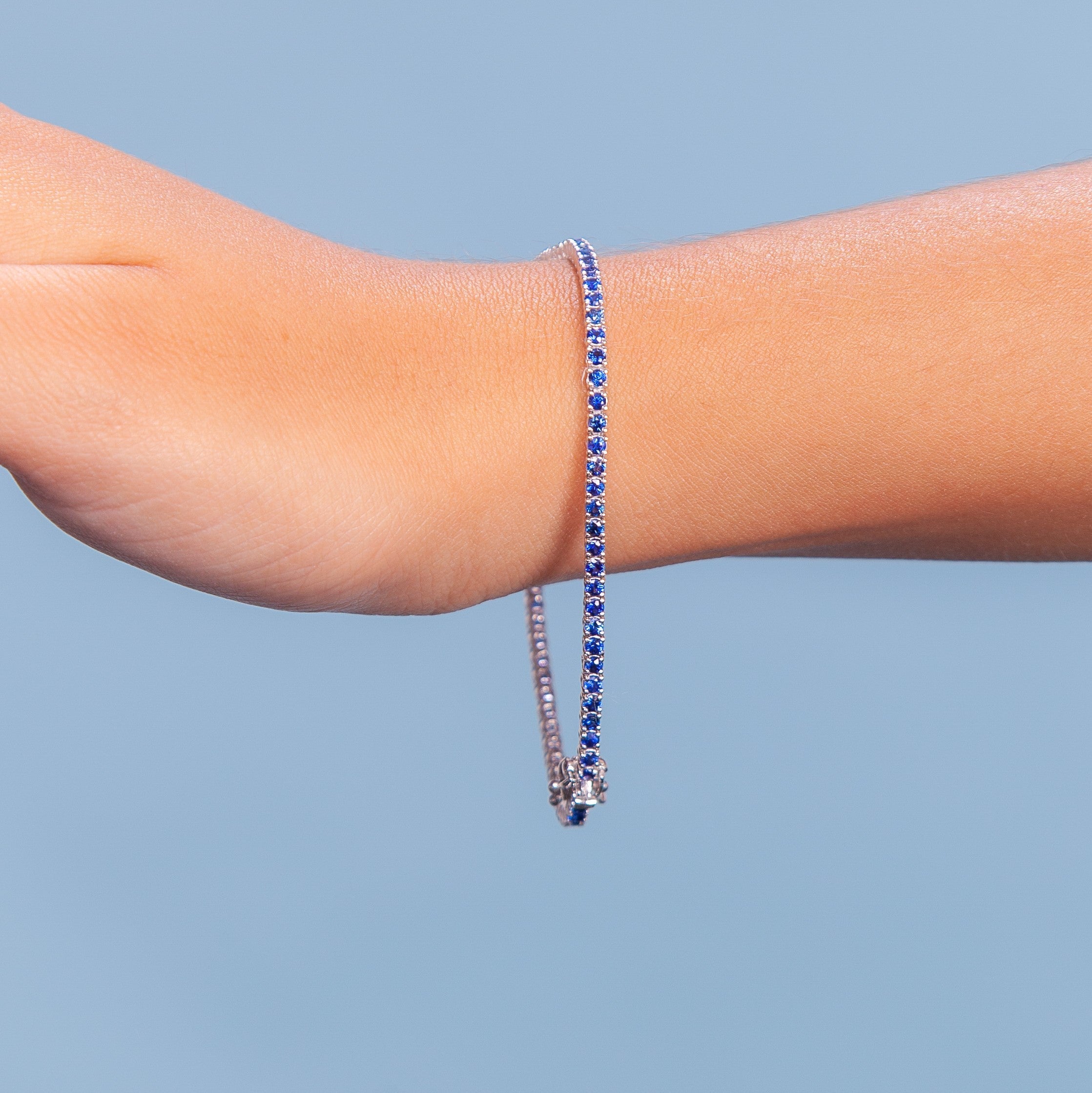 Blue Sapphire Tennis Bracelet (3.30 ct. ) 2.30 mm 4-Prongs Setting in 14K Gold