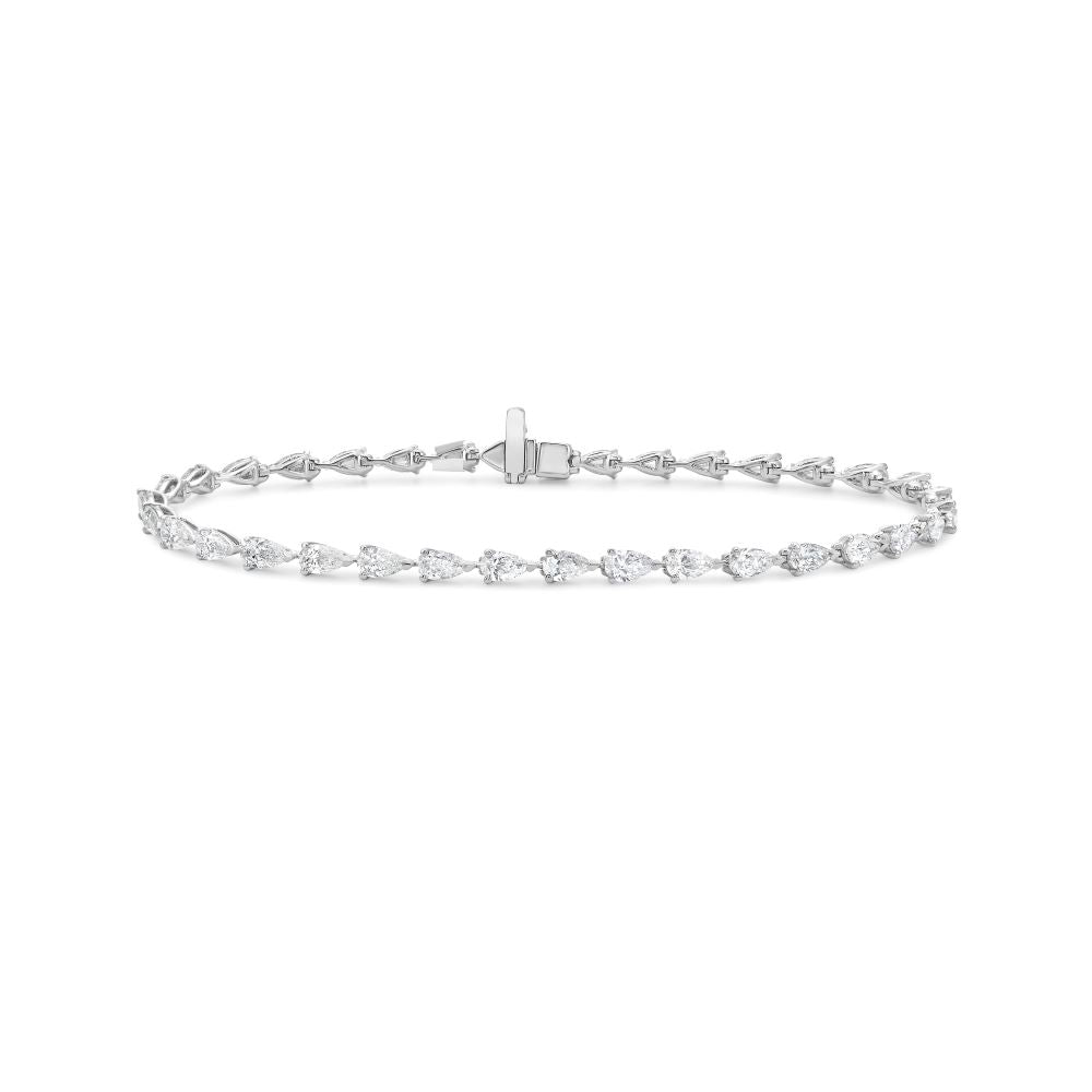 Pear Shape Diamond East-West Tennis Bracelet (4.17 ct.) in 18K Gold