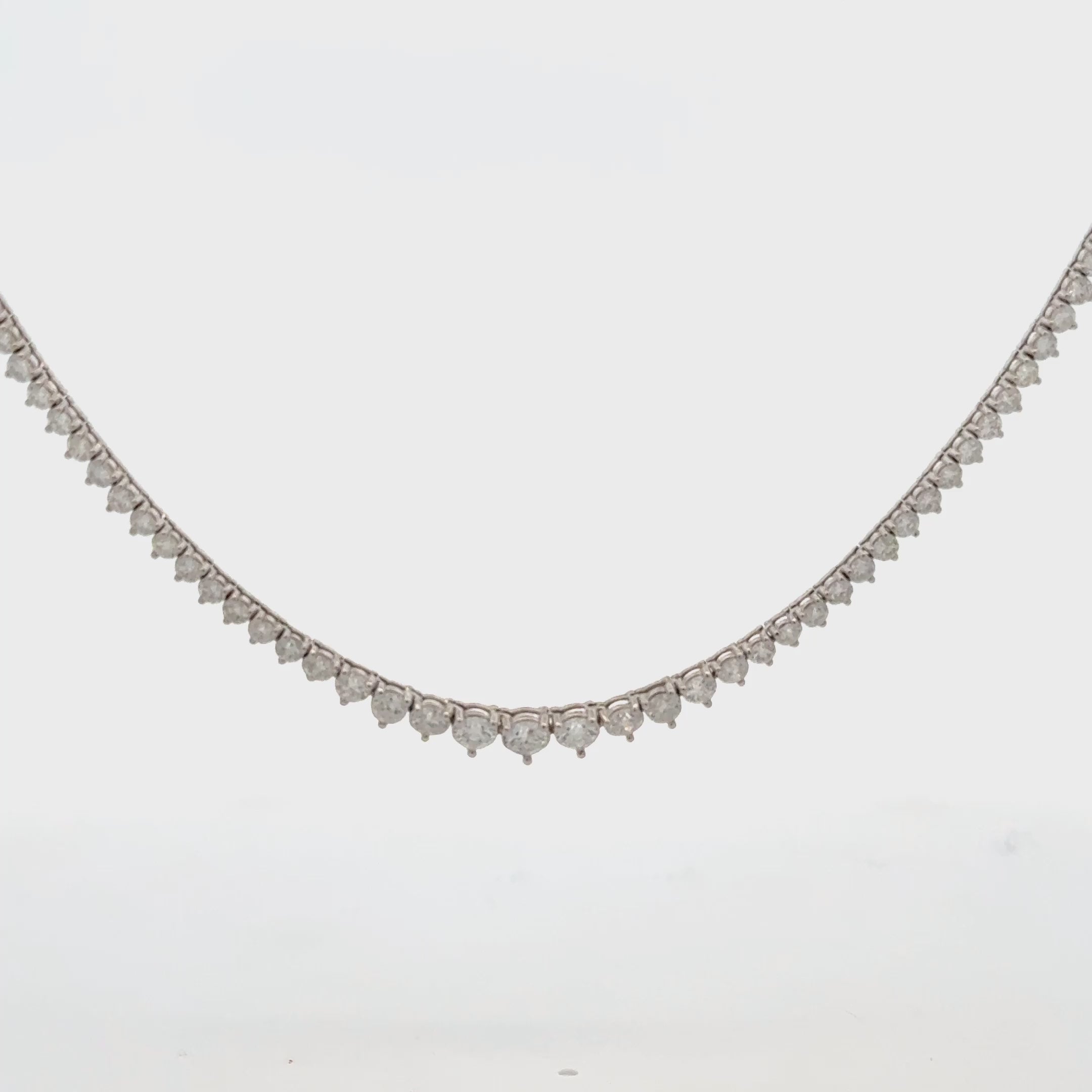 HalfWay Riviera Diamond Tennis Necklace (3.50 ct.) 2.00 mm to 4.45 mm 3-Prongs Setting in 14K Gold