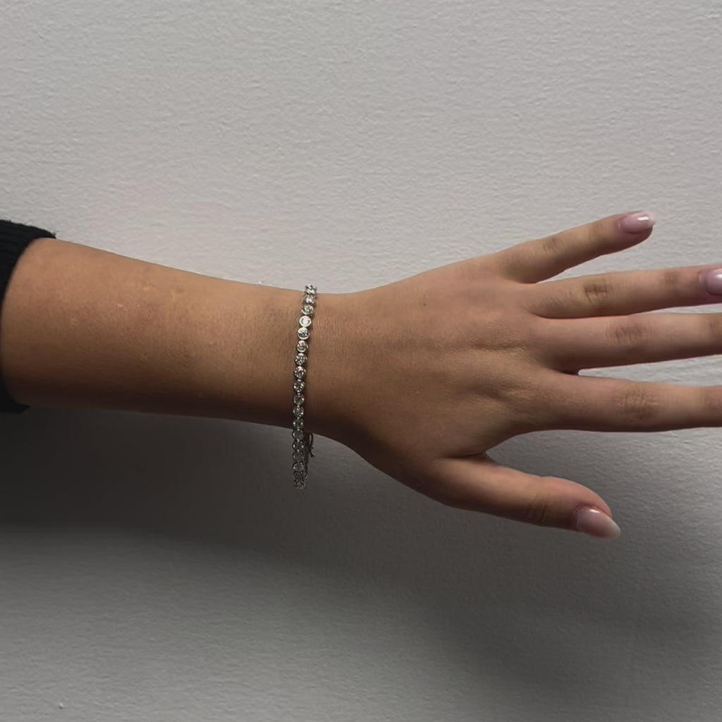 Diamond Tennis Bracelet (6.75 ct.) Bezel Setting in 14K Gold