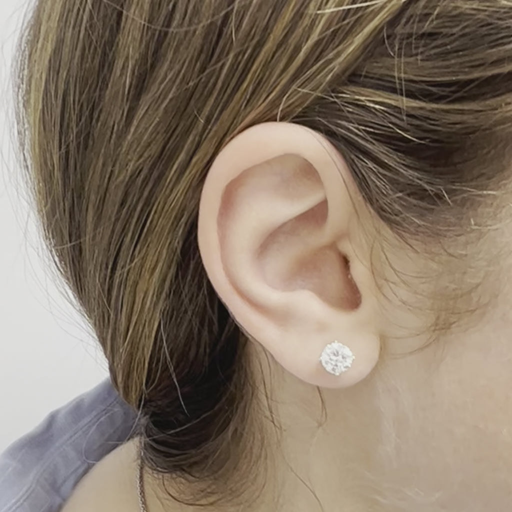 Diamond Stud Earring (2.00 ctw.) in 14K Gold