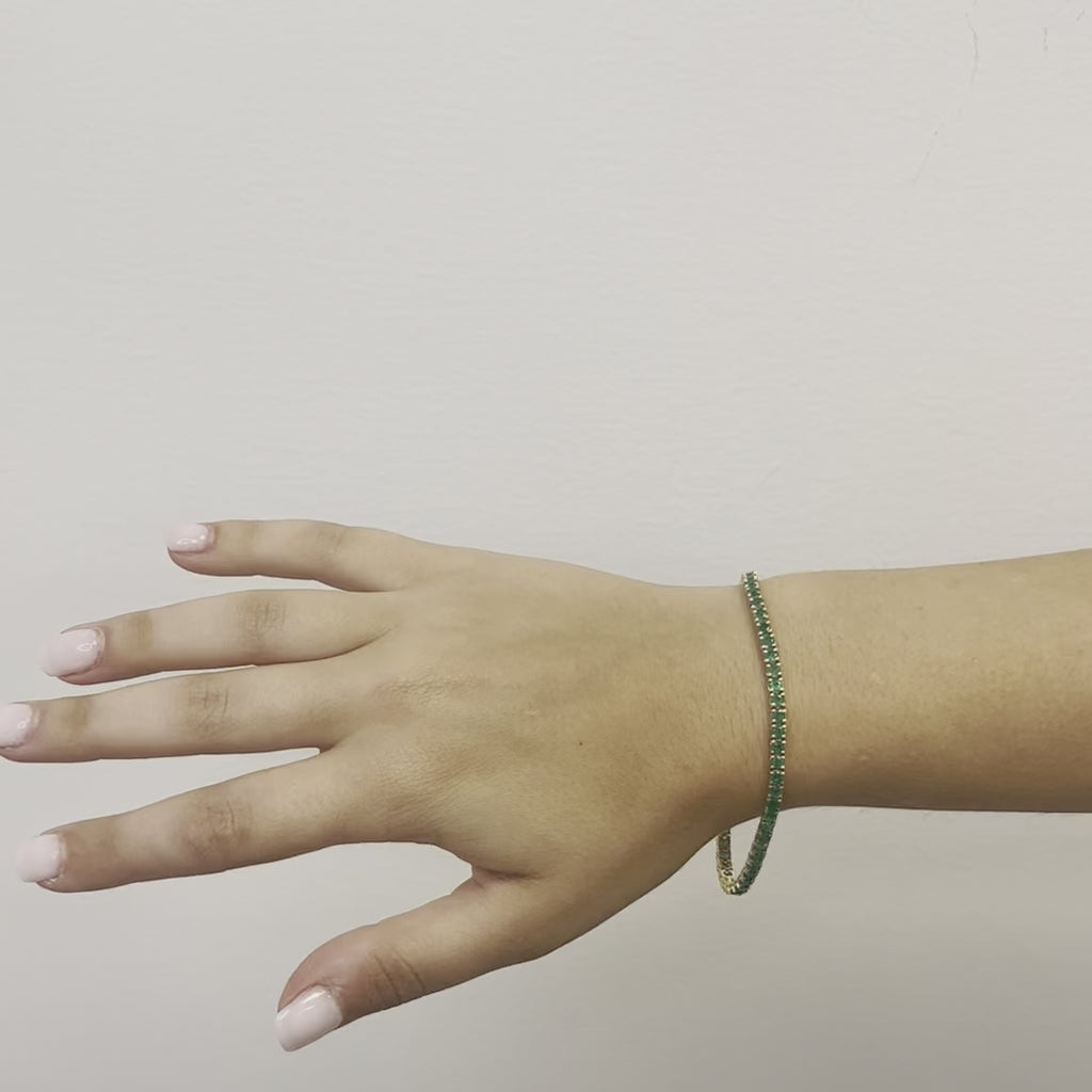 Emerald Tennis Bracelet (5.35 ct.) 3.00 mm 4-Prongs Setting in 14K Gold