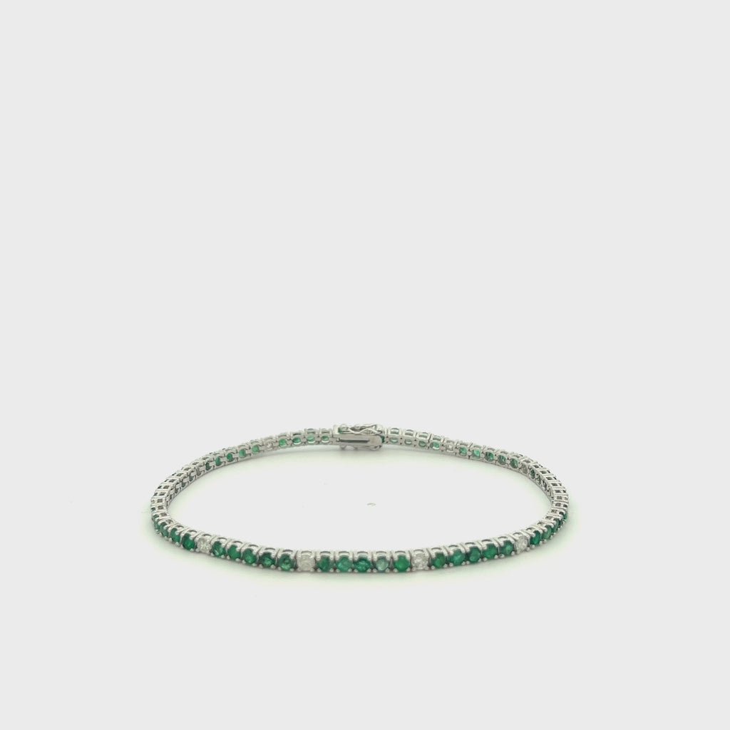 Alternate Diamonds & Emerald Tennis Bracelet ( 3.80 ct.) 4-Prongs Setting in 14K Gold