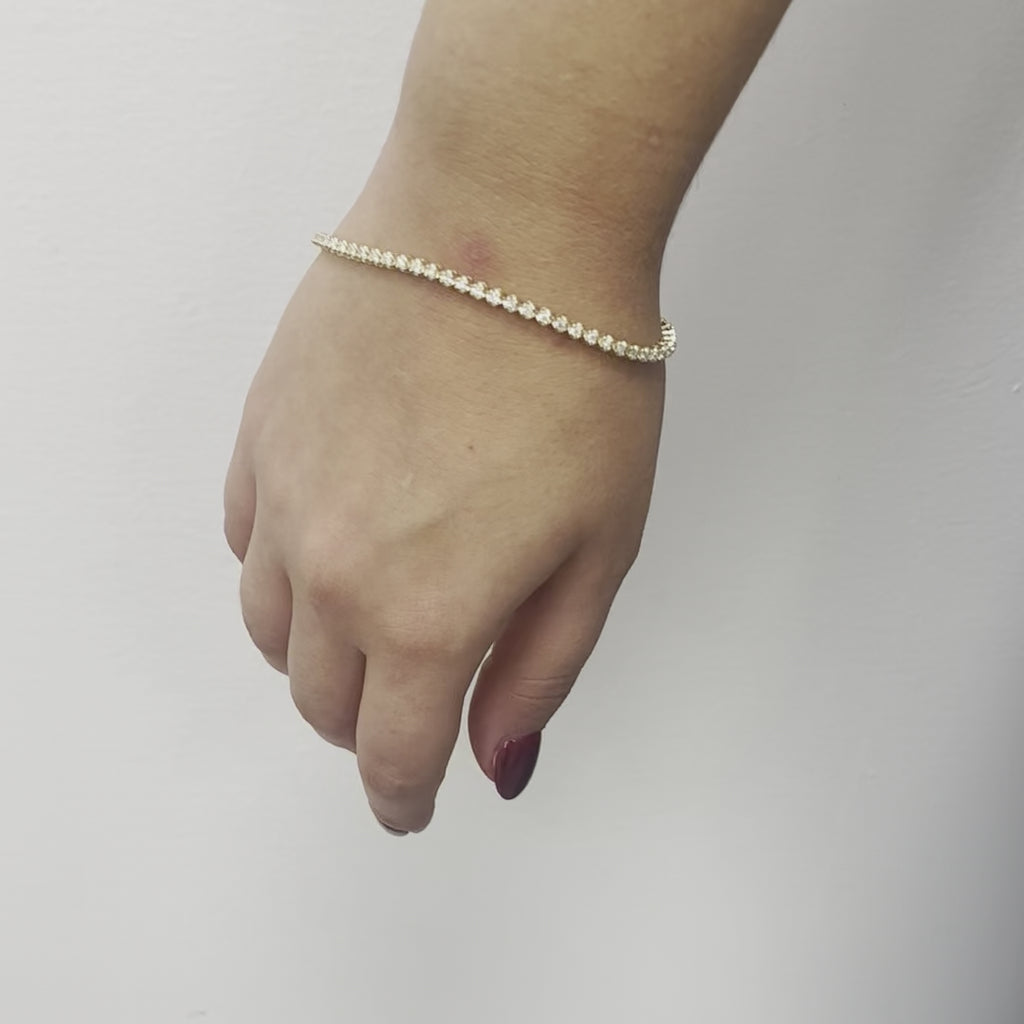 Diamond Tennis Bracelet (1.25 ct.) Buttercup Setting in 14K Gold