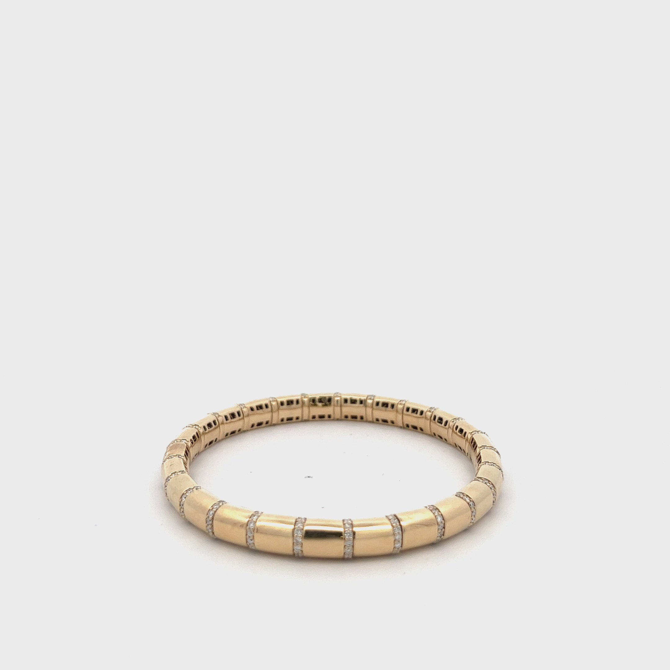 Diamond Stretch Bangle Bracelet (1.45 ct.) in 14K Gold