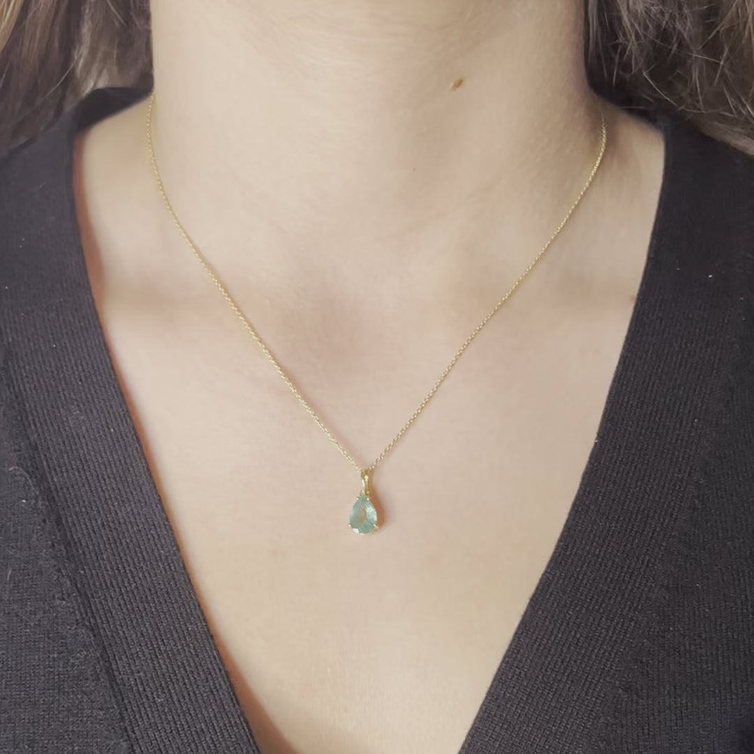 Pear Shape Emerald Pendant Necklace (1.00 ct.) in 14K Gold