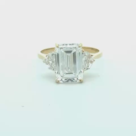 Lab Grown Diamond (4.00 ct.) Emerald Cut 3-Stones Setting Engagement Ring in 14K Gold