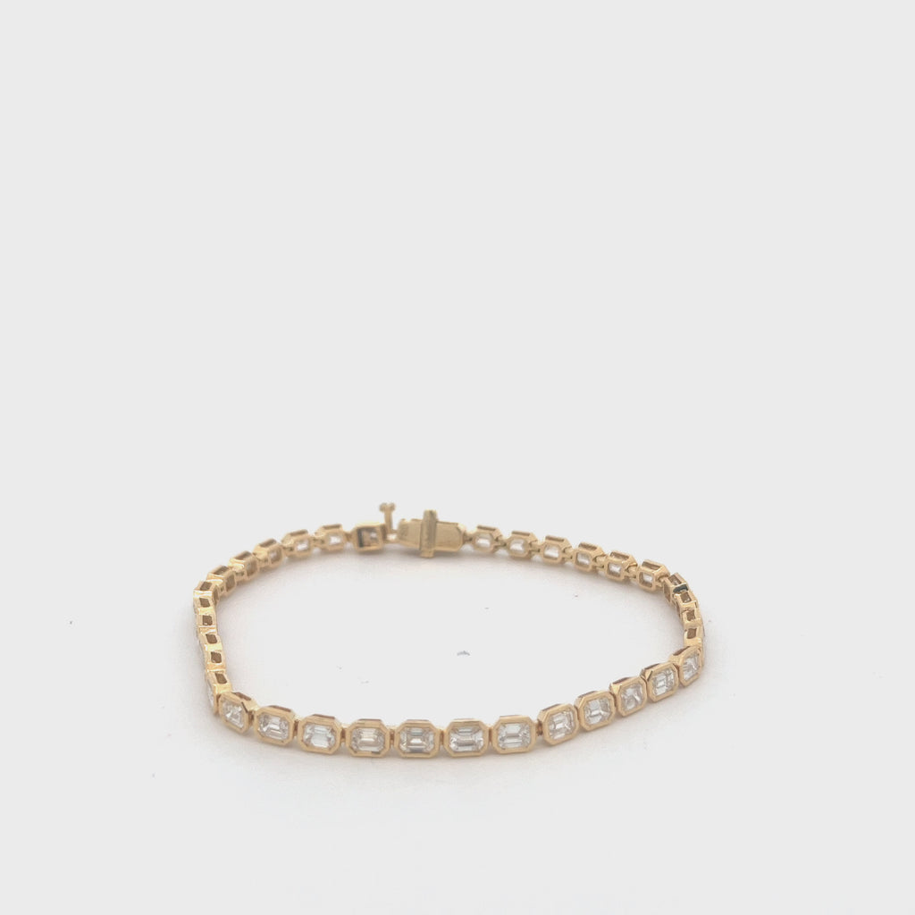 Emerald Cut Diamond Tennis Bracelet (5.31 ct.) Bezel Set in 18K Gold