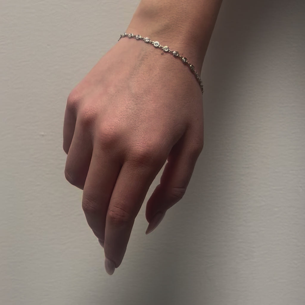 22 Stone Diamond By The Yard Bracelet (0.80 ct.) in 14K Gold