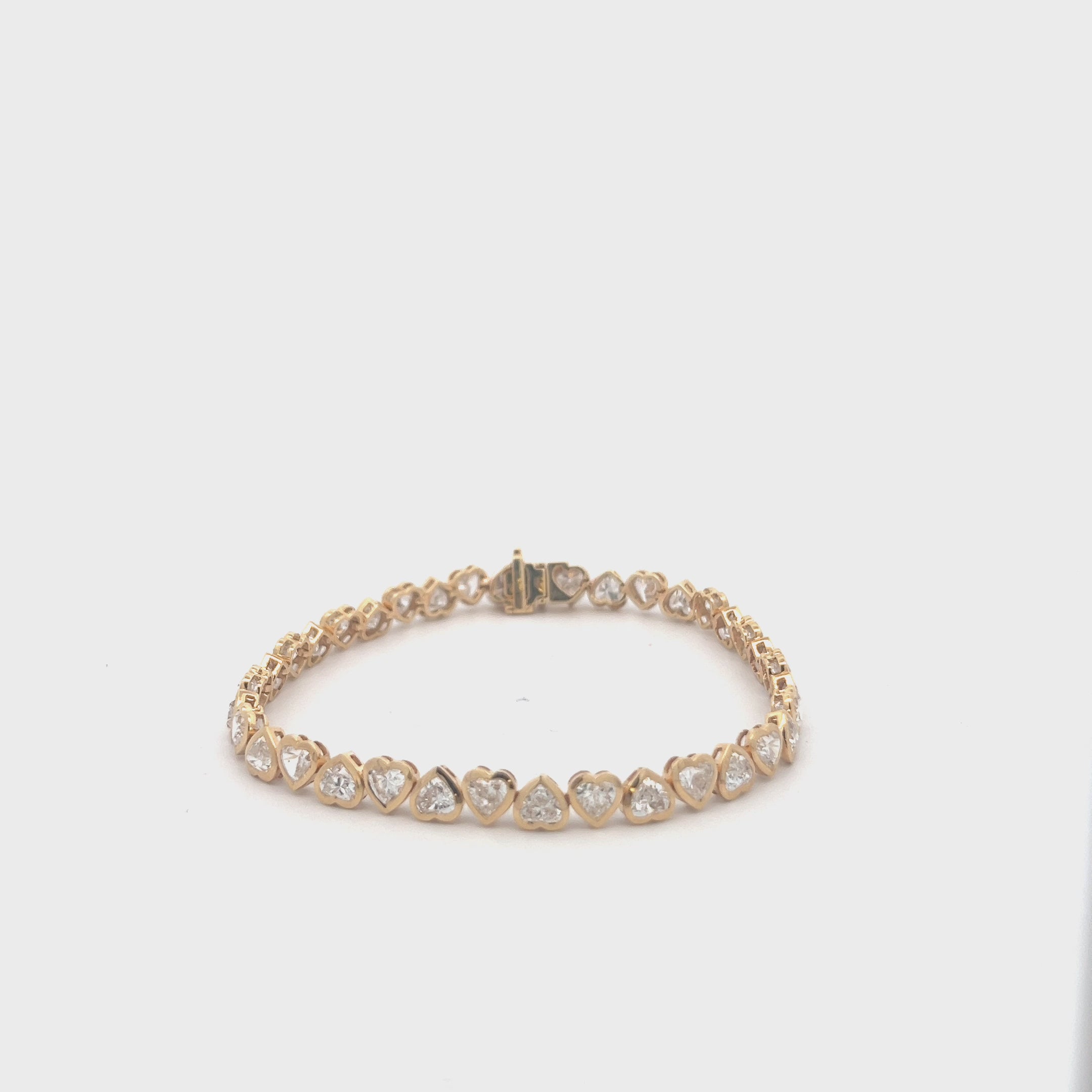 Heart Shape Diamond Bracelet (8.75 ct.) Bezel Set in 18K Gold