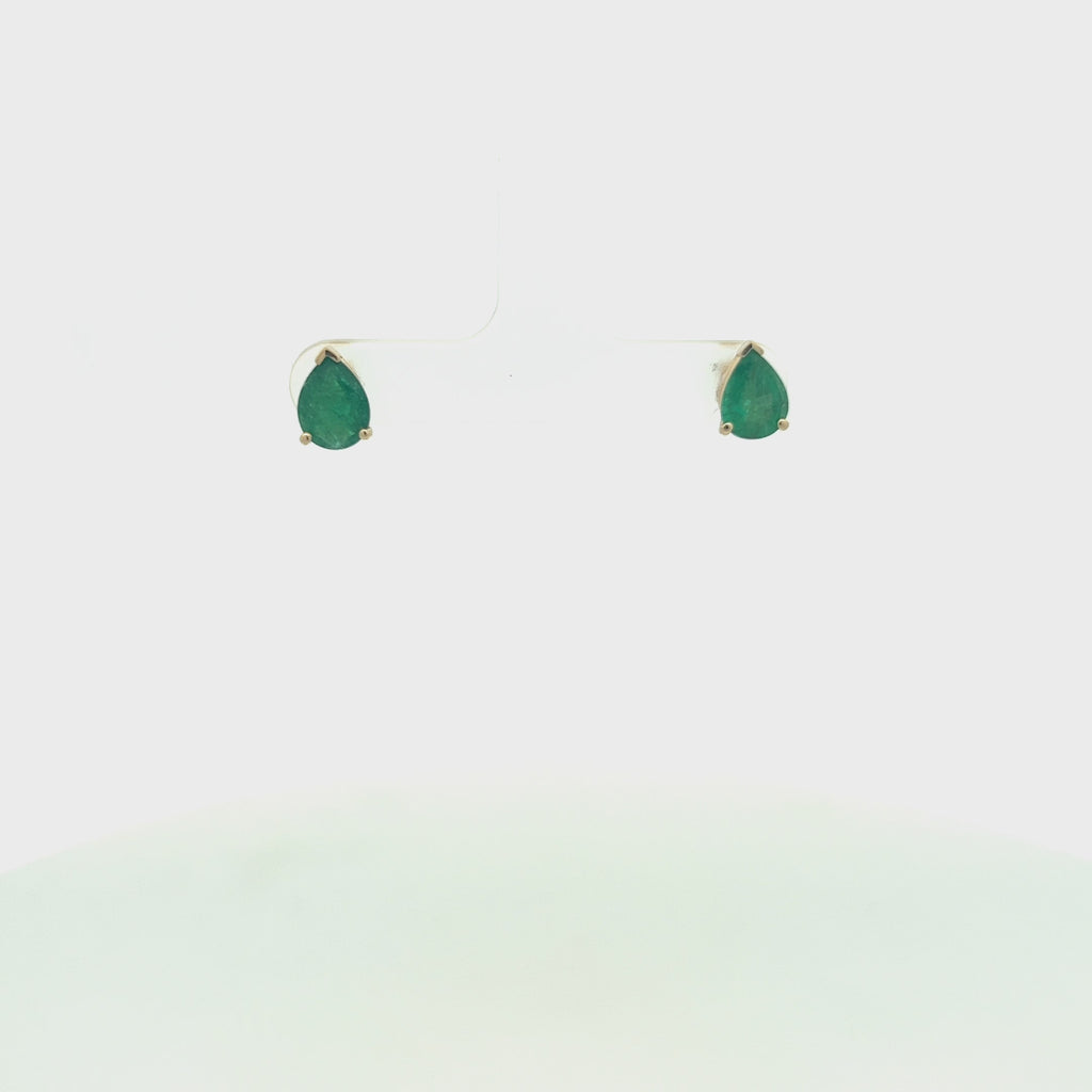Emerald Pear Shape Studs Earrings (1.60 ct.) in 14K Gold