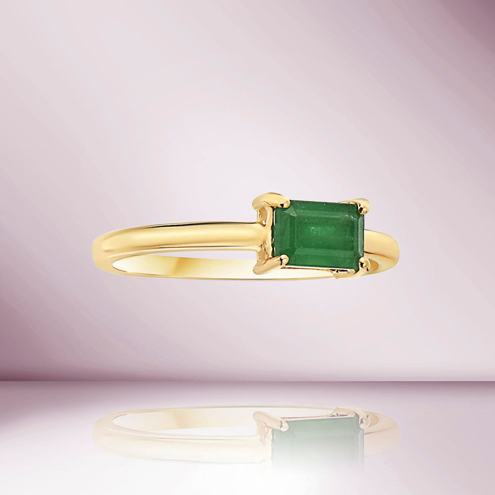 Emerald Cut Emerald Solitaire Ring (0.57 ct.) 4-Prongs Setting in 14K Gold