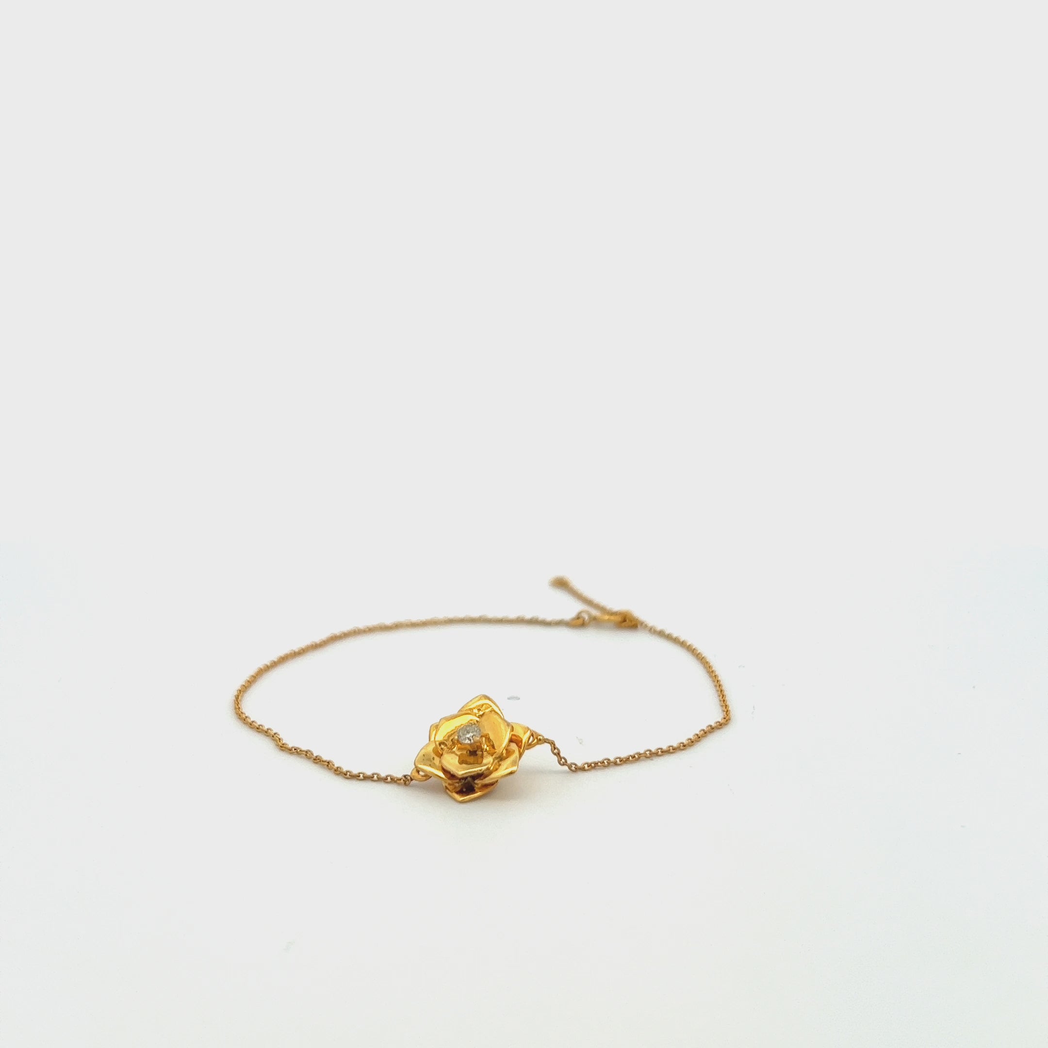 Ready to Ship Flower Diamond Bracelet (0.07 ct.) in 18K Gold