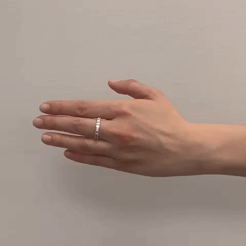 Emerald Cut Diamond Eternity Band (3.60 ct.) 4-Prongs Setting in 18K Gold